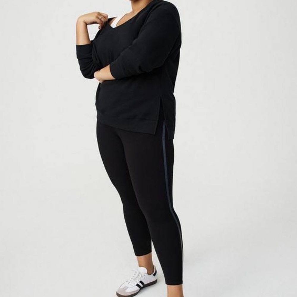 Torrid size 2 crop foil leggings